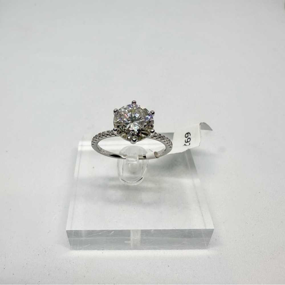 Moissanite Diamond Engagement Ring 3 Ct GRA Round Cut Wedding Jewelry Six Prong
